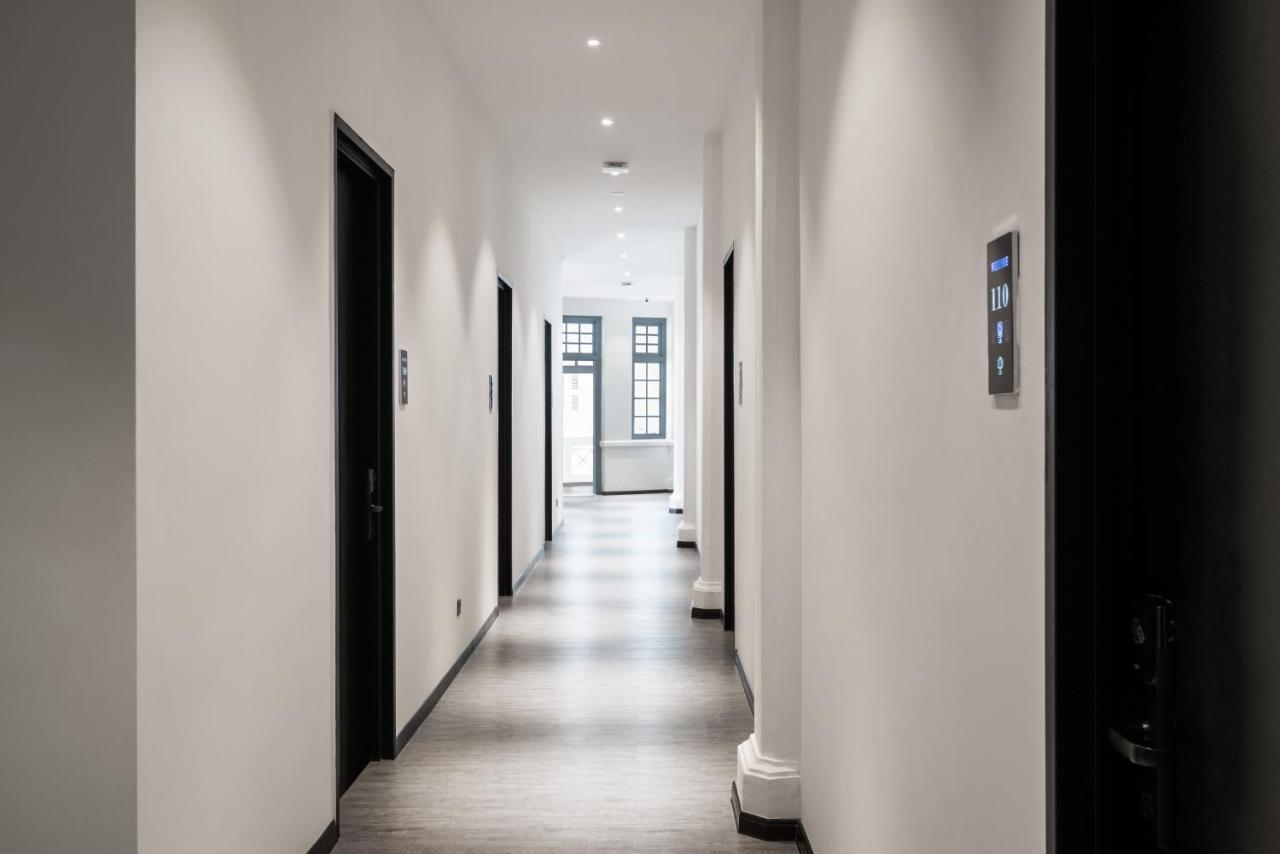 Modern Hotel Georgetown Buitenkant foto